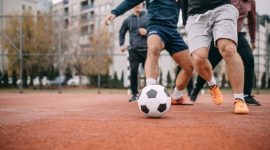 נפגע במשחק כדורגל